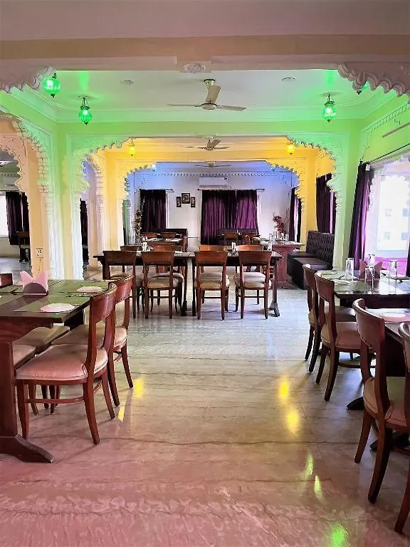 Hotel Moti Mahal By A Reva Group Udaipur