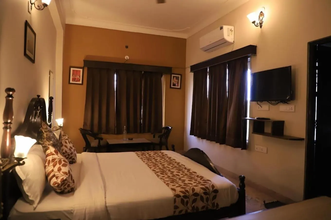 Hotel Moti Mahal By A Reva Group Udaipur